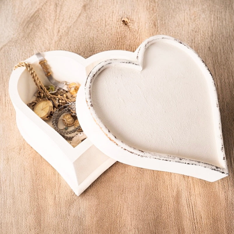 Vintage Heart Wooden Keepsake Box