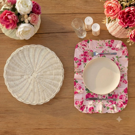 Wicker vs Fabric Placemats: Which One is best for Your Dining Table?