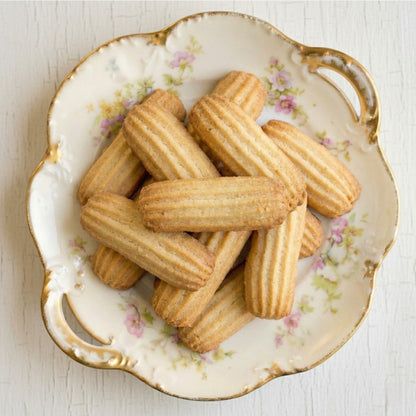 Country Charm Tin Box Eid Treats Pre-order