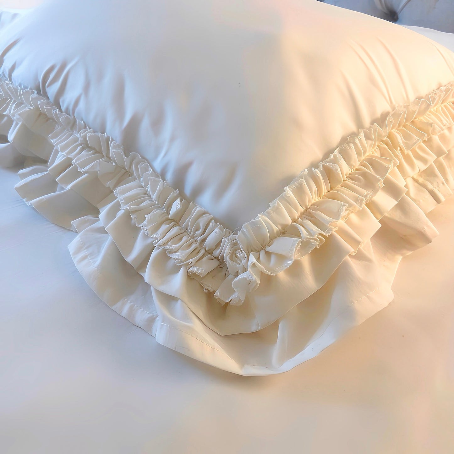 country-shabby-chic-ruffled-bedding-set