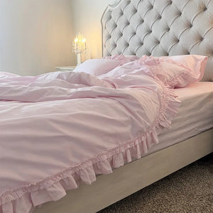 Shabby Chic Country Style Ruffled Duvet Cover in pink or off-white – farmhouse bedroom décor