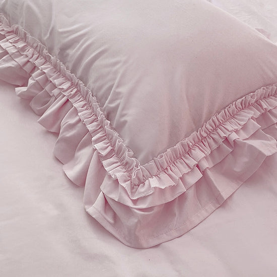 country-shabby-chic-ruffled-bedding-set