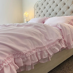 Shabby Chic Country Style Ruffled Duvet Cover in pink or off-white – farmhouse bedroom décor