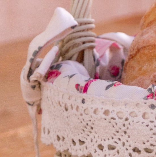 Farmhouse Wicker Basket – Round with Handles