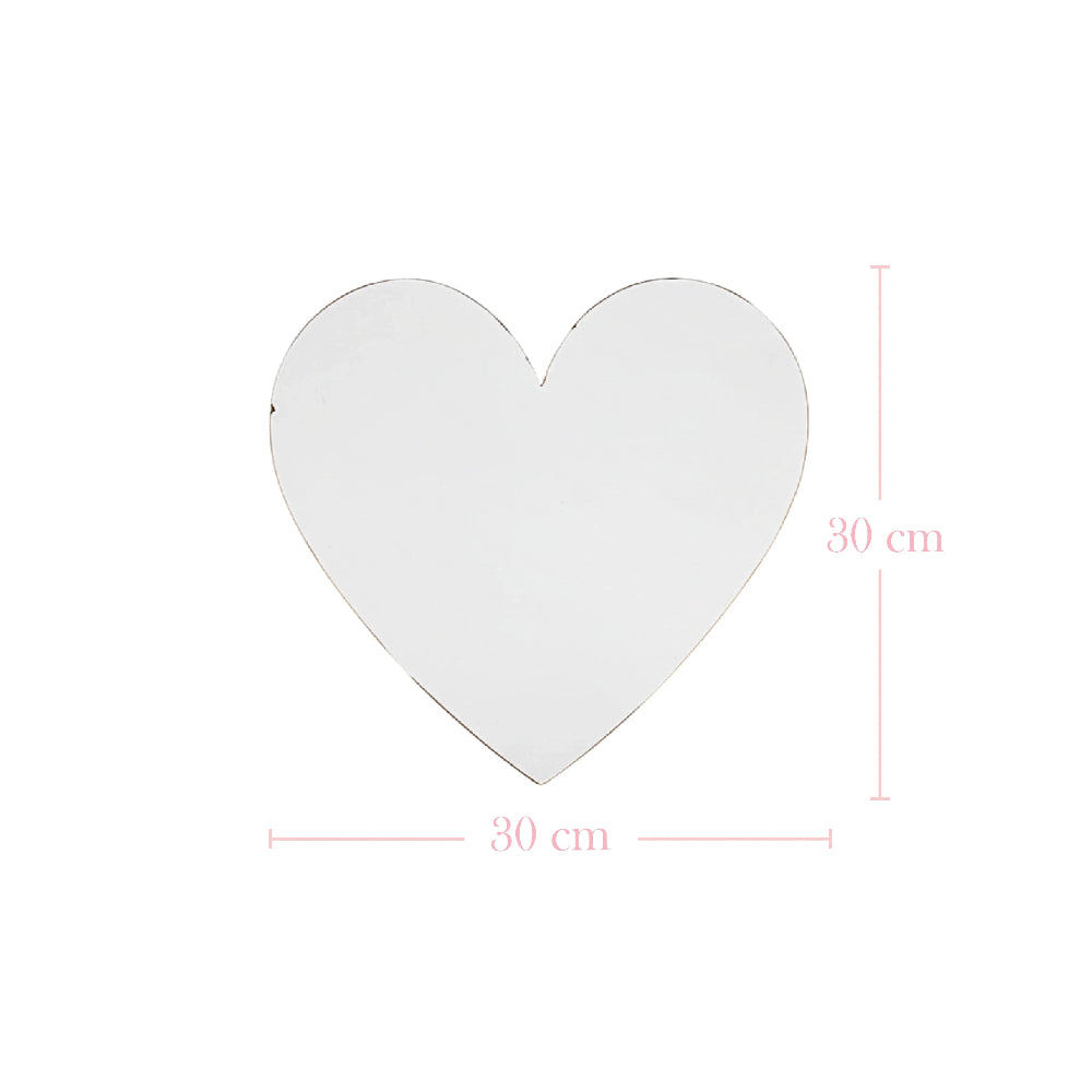 White heart wooden tray with pink 30 cm measurement lines and text on a solid white background.