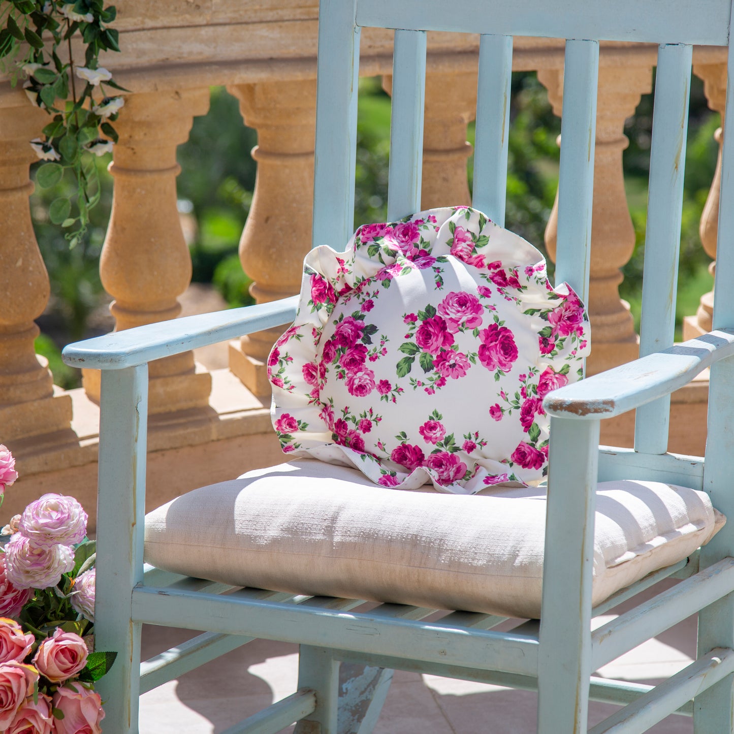 fleur cushion with inners