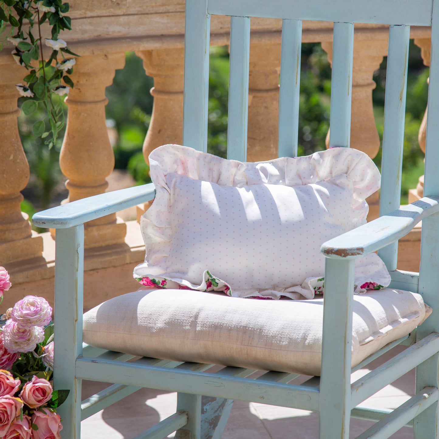 fleur cushion with inners