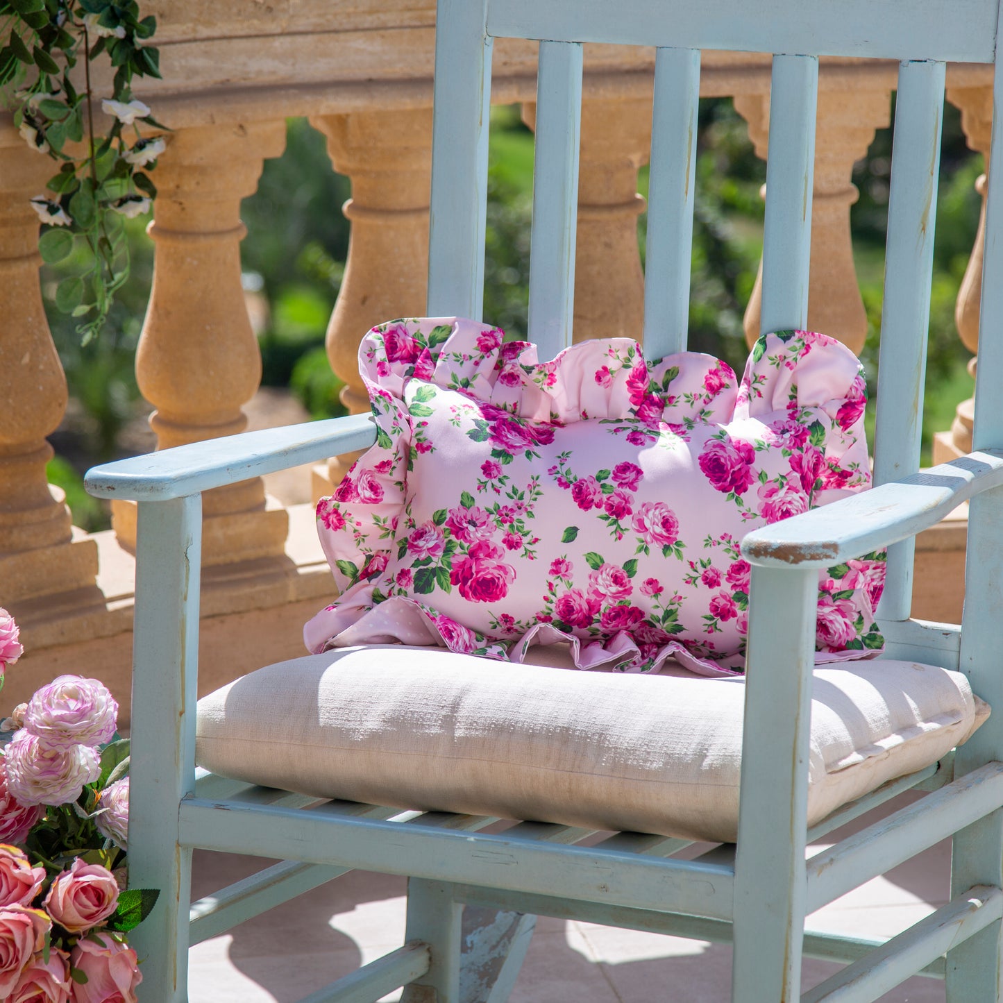 fleur cushion with inners